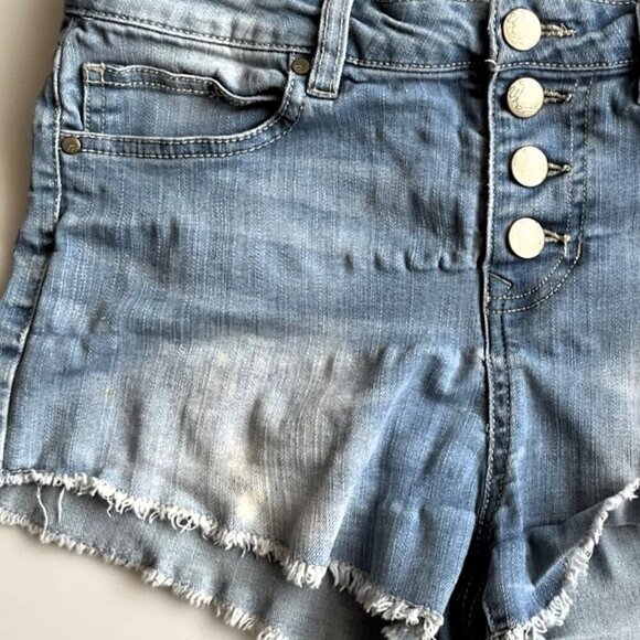 WILD BLUE CUT OFF SHORTIE JEAN SHORTS - Picture 7 of 8